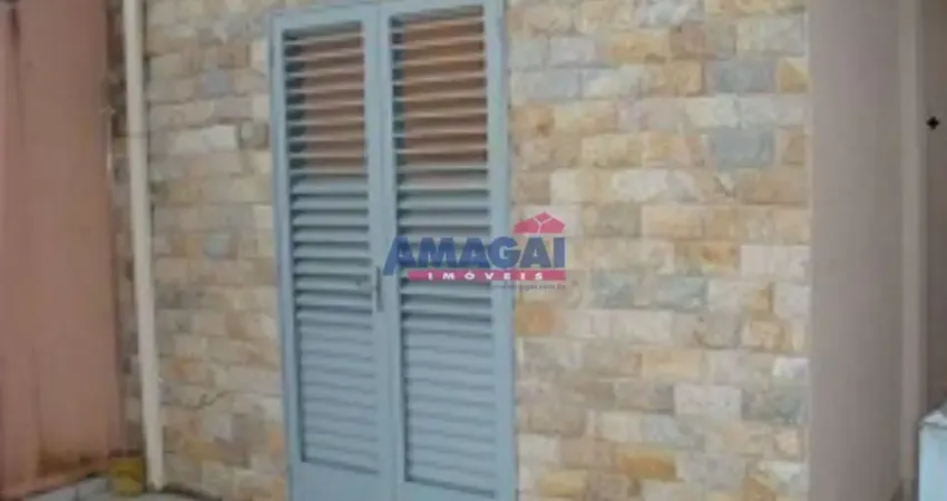 Casa com 2 quartos à venda no Parque Santo Antônio, Jacareí 