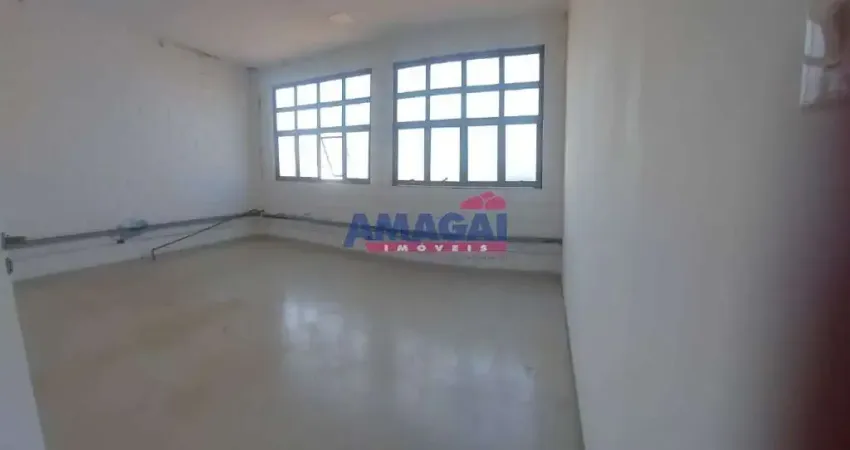 Barracão / Galpão / Depósito para alugar no Jardim Santa Maria, Jacareí 