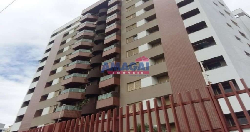 Apartamento com 4 quartos para alugar no Parque Residencial Aquarius, São José dos Campos 