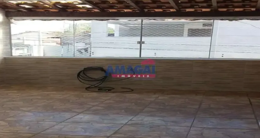 Casa com 3 quartos à venda no Centro, Jacareí 