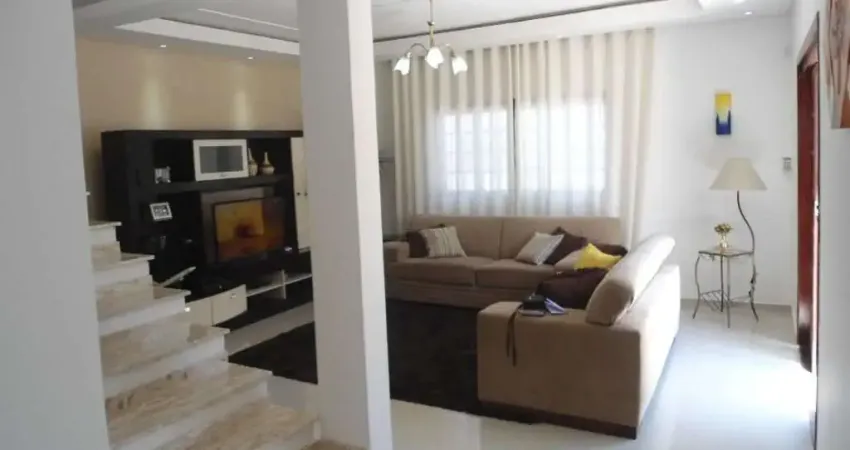 Casa com 3 quartos à venda no Parque dos Príncipes, Jacareí 