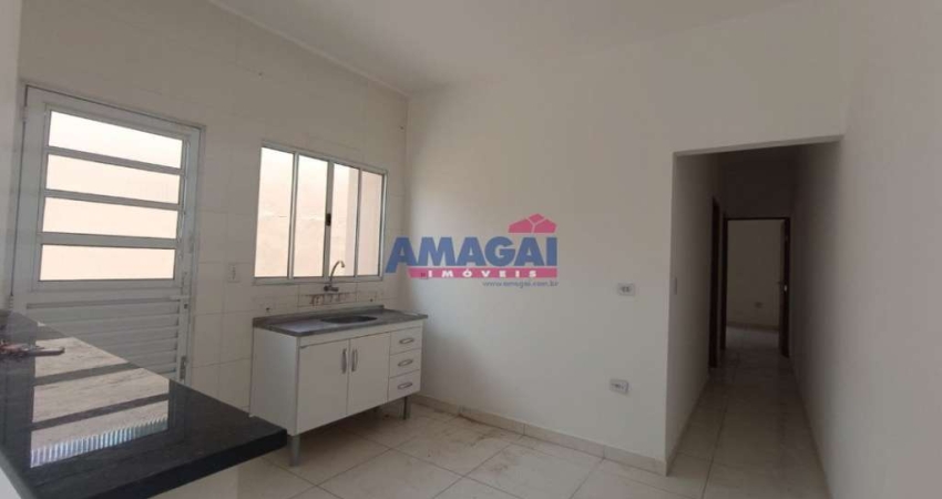 Casa com 2 quartos à venda no Jardim Alvorada, Jacareí 