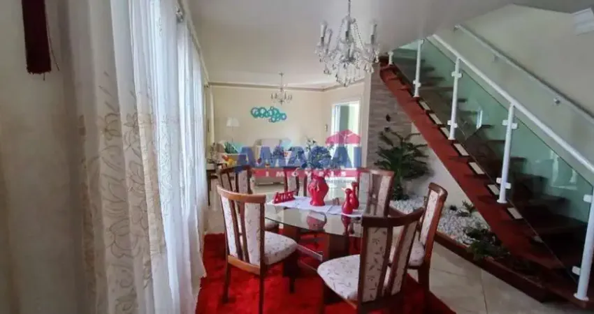 Casa com 4 quartos à venda no Jardim Paraíba, Jacareí 