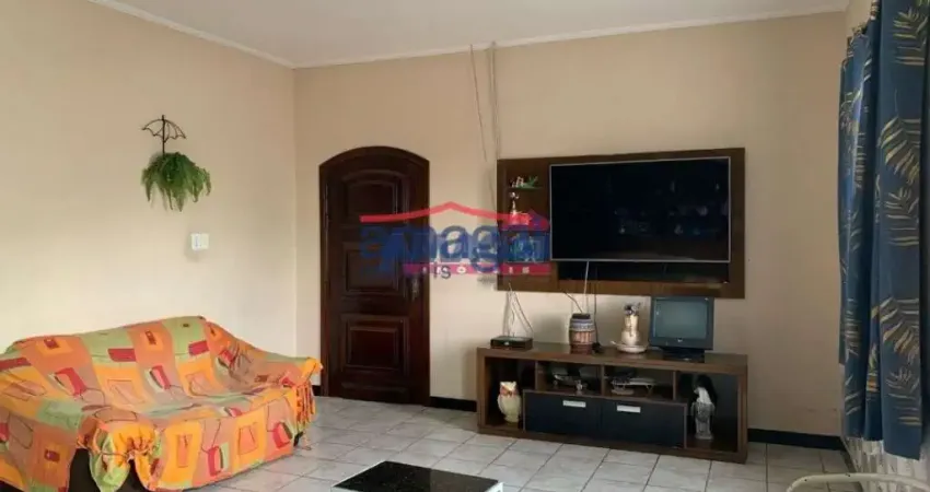 Casa com 3 quartos à venda no Centro, Jacareí 