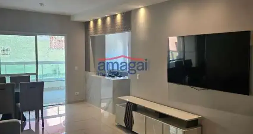 Apartamento com 3 quartos para alugar no Centro, Jacareí 
