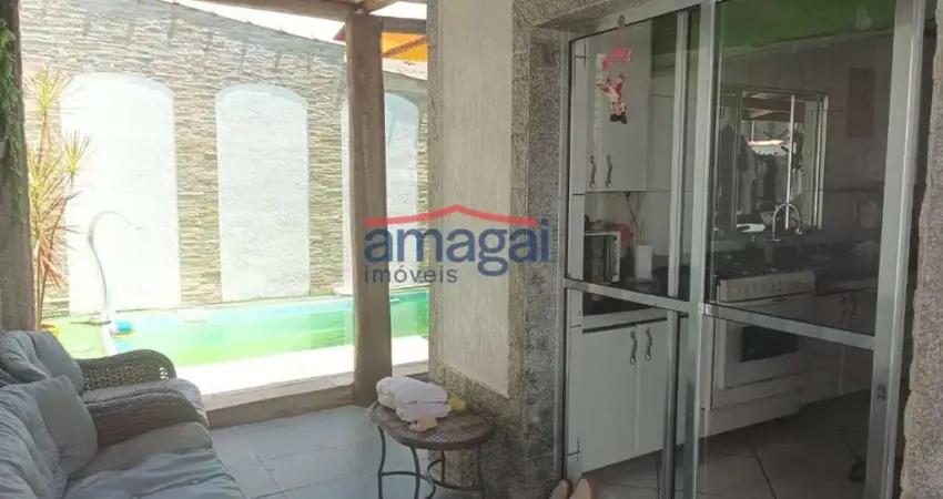 Casa com 2 quartos à venda no Parque Meia Lua, Jacareí 