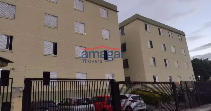 Apartamento com 2 quartos para alugar no Parque Santo Antônio, Jacareí 