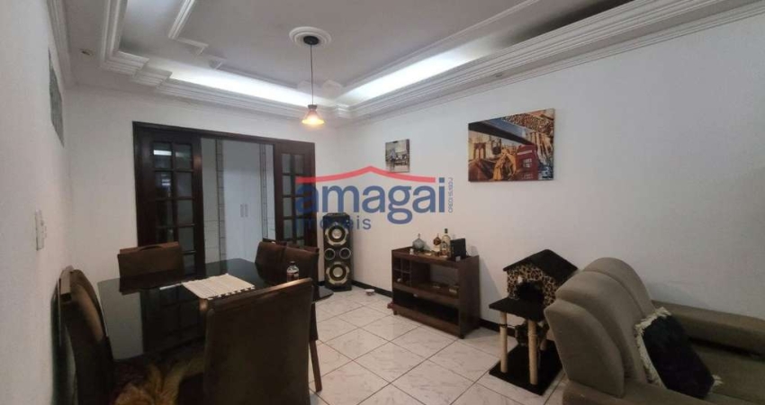 Casa com 2 quartos à venda no Conjunto Habitacional Marinho, Jacareí 