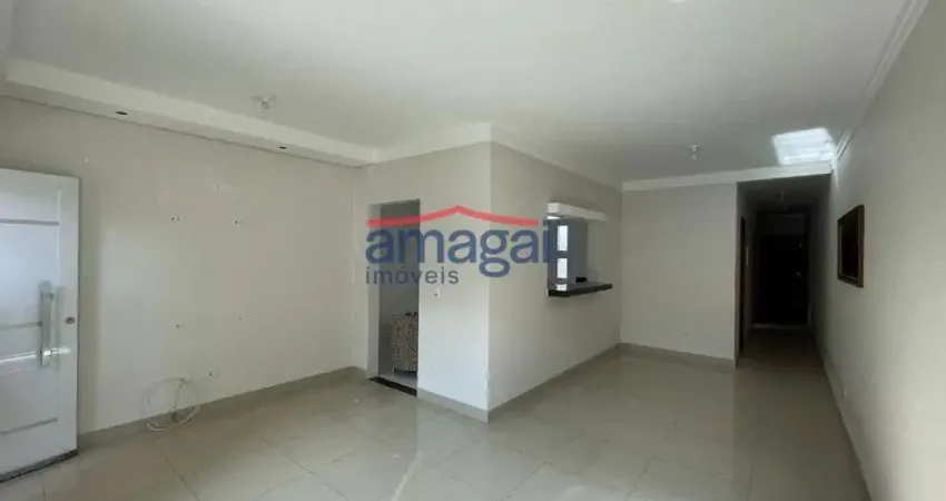 Casa com 3 quartos à venda na Vila Pinheiro, Jacareí 
