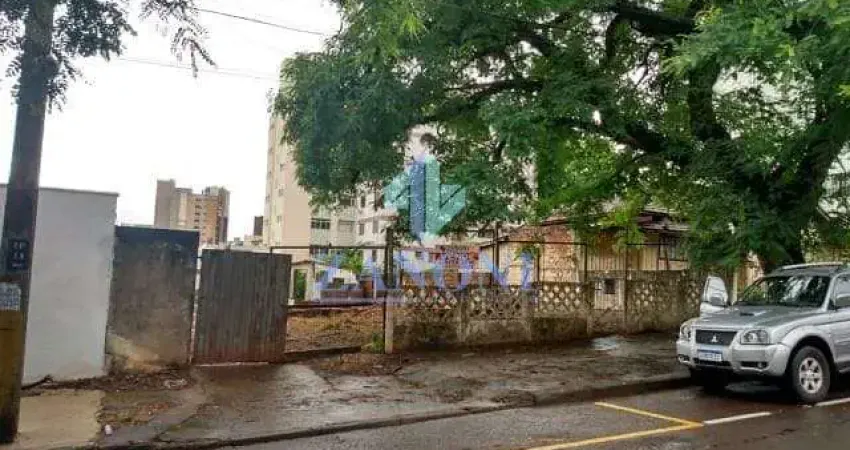 Terreno à venda 588M², ZONA 07, Maringá - PR