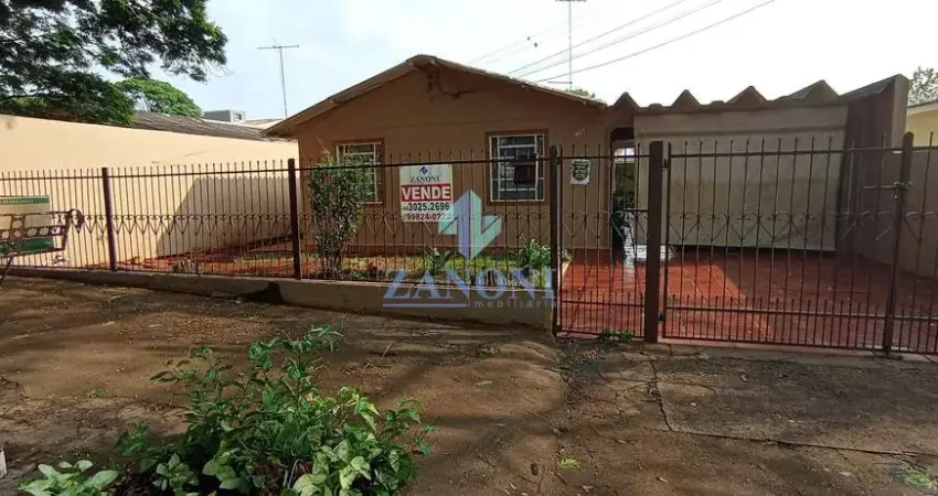 Casa com 3 quartos à venda na Avenida 7 de Setembro, 857, Jardim da Glória, Maringá