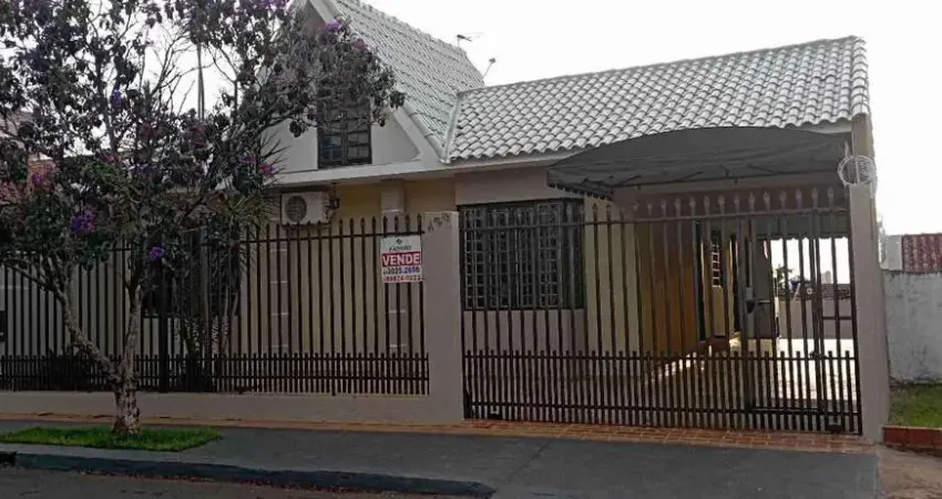 Casa a venda, Jardim America, Maringa, PRAvalia permutas por terrenos, veiculos e imoveis em Curitiba.