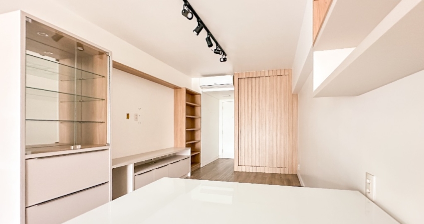 APARTAMENTO COM 02 DORMITÓRIOS (01 SUÍTE) LOCALIZADO EM COQUEIROS