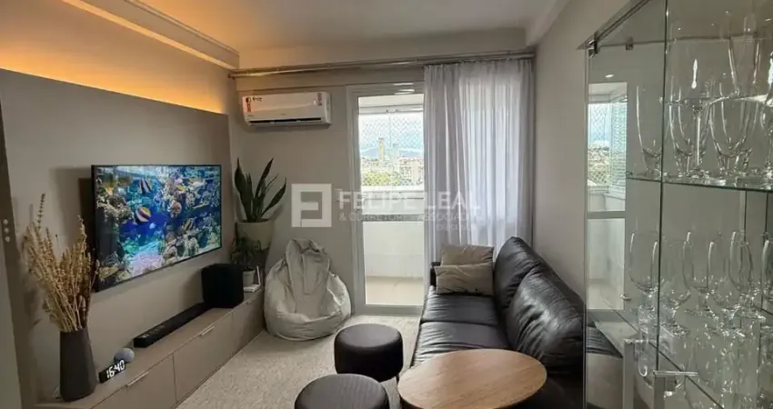 APARTAMENTO ENCANTADOR, COM MÓVEIS SOB MEDIDA E ÁREA DE LAZER INCRÍVEL — ENTRE BARREIROS E CAMPINAS!  Se o que você procura é um lar confortável, bem construído e com uma estrutura completa para a sua