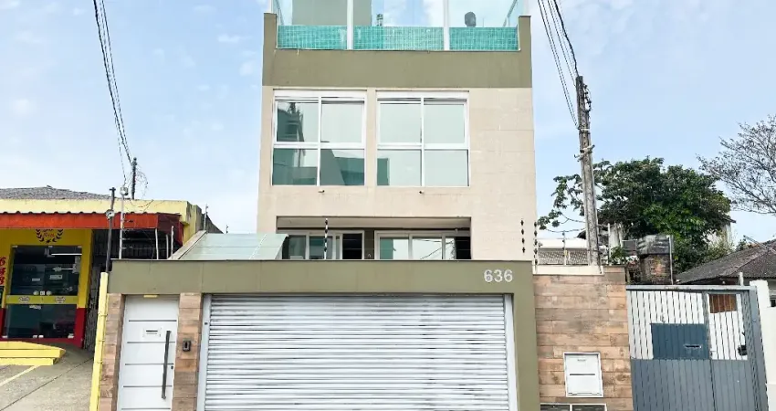 Uma casa sob medida para você! 3 andares de puro conforto e sofisticação com vista para o mar em florianópolis