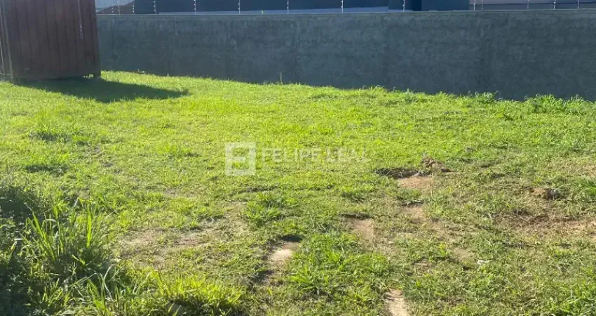 Amplo terreno de alto padrão – residencial são francisco ii  divisa entre gaspar e blumenau