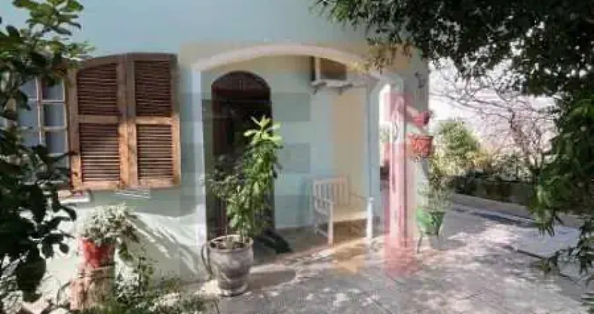 Casa com 4 quartos à venda na Rua Alba Dias Cunha, 208, Trindade, Florianópolis