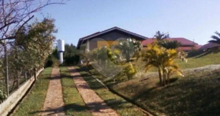 Chácara / sítio com 5 quartos à venda no Centro, Boituva