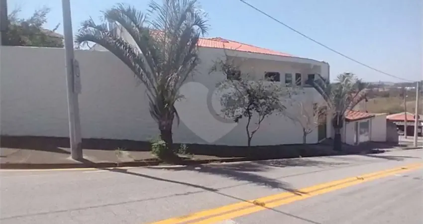 Casa com 7 quartos à venda no Jardim Carolina, Sorocaba 