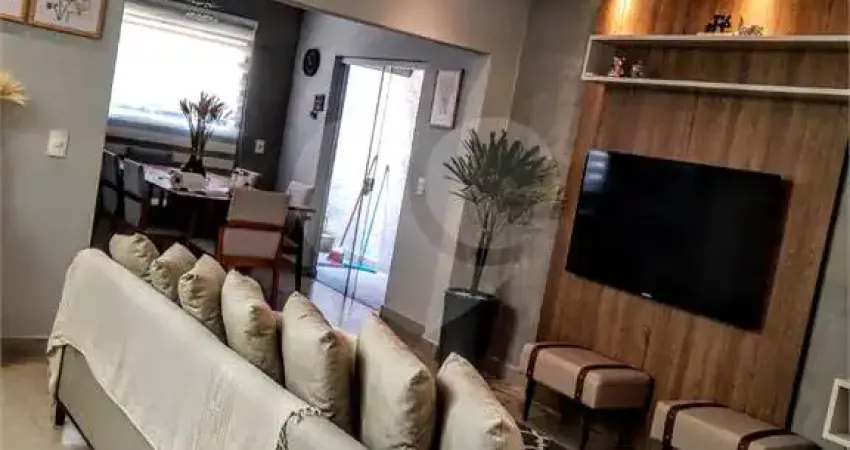 Casa com 3 quartos à venda na Rua Genoveva Machia Demarchi, 83, Jardim Nápoli, Sorocaba