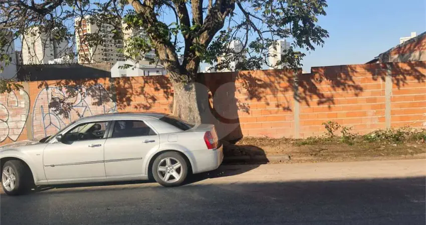 Terreno à venda na Martinho Carneiro, 117, Centro, Itapeva