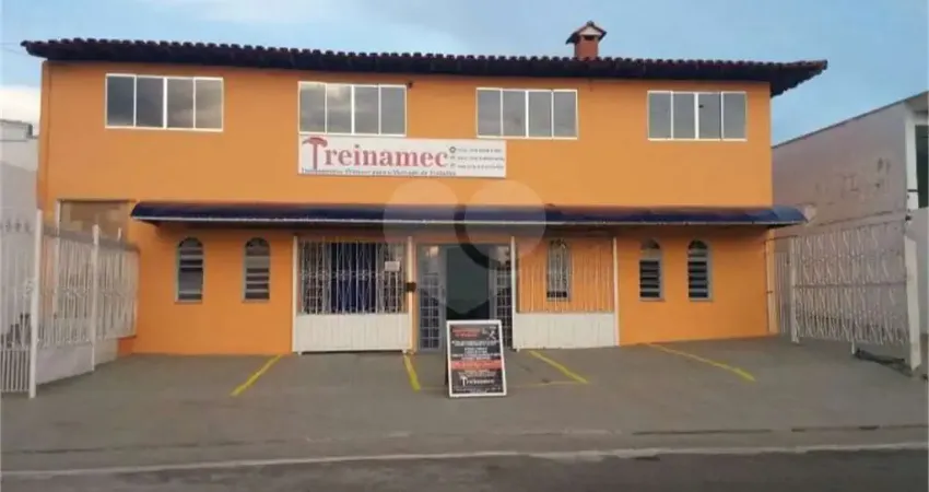 Casa comercial à venda no Centro, Ibiúna 