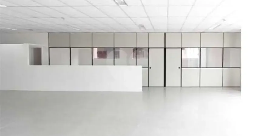 Sala comercial para alugar na Ireno Da Silva Venâncio, 199, Protestantes, Votorantim