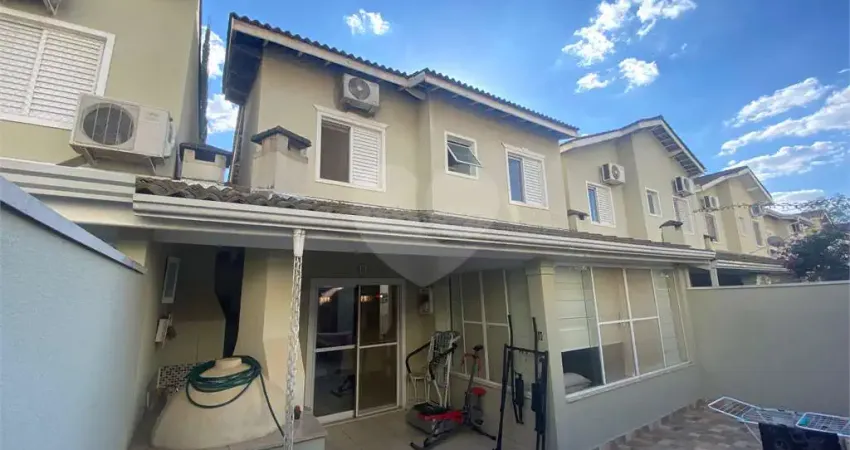Casa em condomínio fechado com 3 quartos à venda na Rua Antonio Perez Hernandez, Parque Campolim, Sorocaba