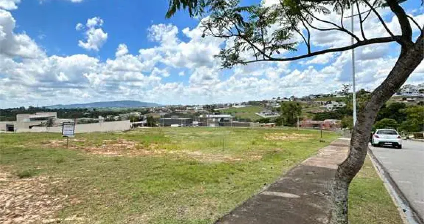 Terreno em condomínio fechado à venda na Rodovia Raposo Tavares 108,5, Residencial Saint Patrick, Sorocaba