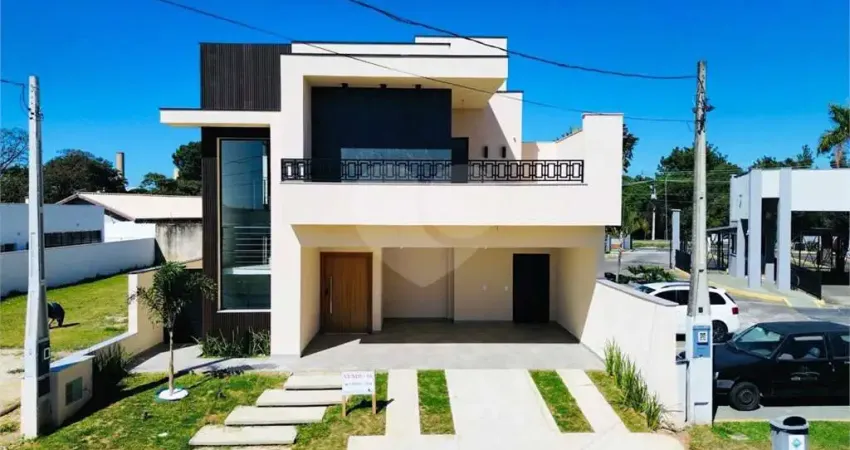 Casa em condomínio fechado com 4 quartos à venda na Avenida Paraná, Cajuru do Sul, Sorocaba