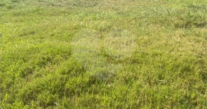 Terreno à venda na Avenida São Paulo, Além Ponte, Sorocaba
