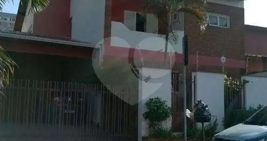 Casa com 3 quartos à venda na Geraldo Soares Leitão, Parque Campolim, Sorocaba