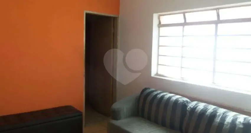 Casa com 3 quartos à venda na Curupaiti, Vila Jardini, Sorocaba