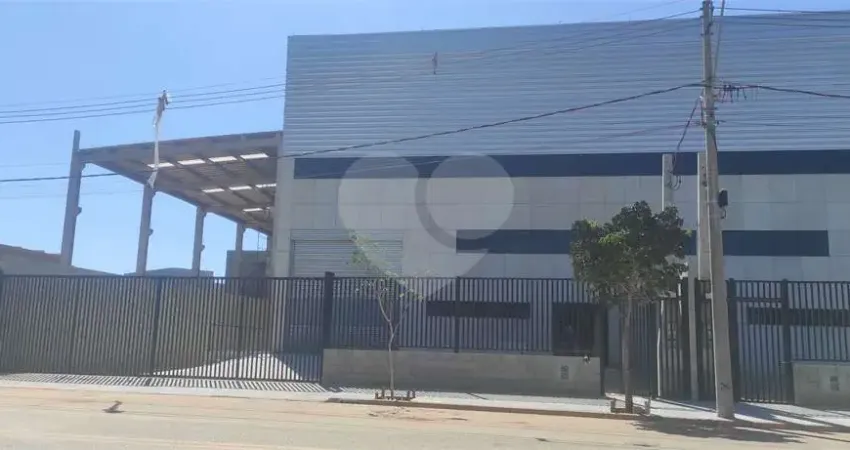 Galpão para locação em parque empresarial das mangueiras - sp