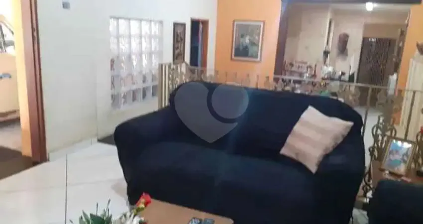 Casa com 4 quartos à venda na Visconde De Cairu, Vila Independência, Sorocaba