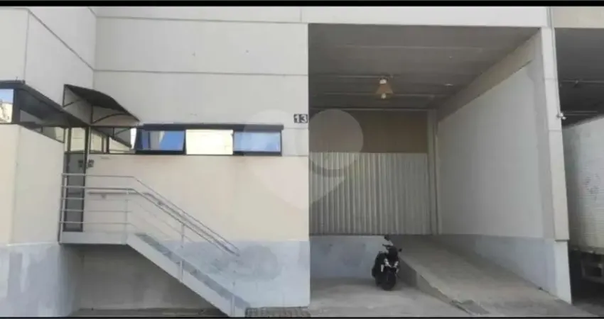 Casa em condomínio fechado com 1 quarto para alugar na Anuar Dequech, Iporanga, Sorocaba