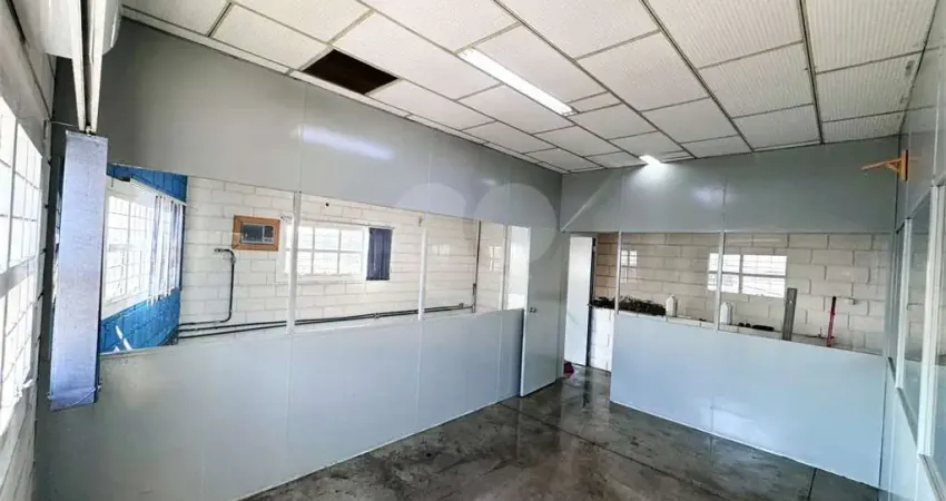 Ponto comercial para alugar na Fernando Stecca, Iporanga, Sorocaba