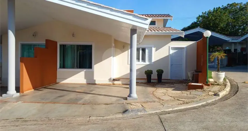 Casa em condomínio fechado com 3 quartos à venda na Rua Lituânia, Jardim Pagliato, Sorocaba