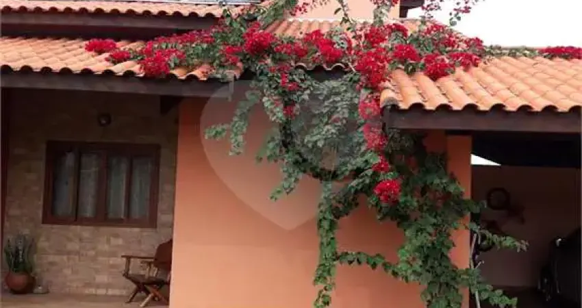 Terreno em condomínio fechado à venda no Centro, Araçoiaba da Serra