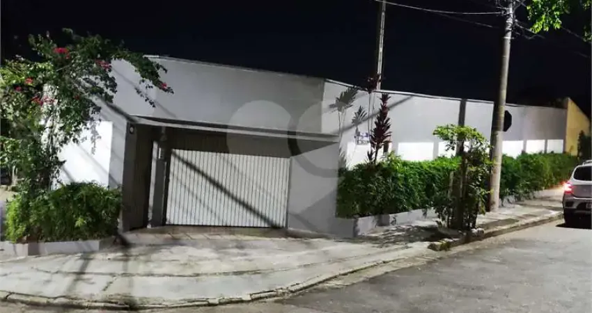 Casa com 3 quartos à venda na Vila Trujillo, Sorocaba