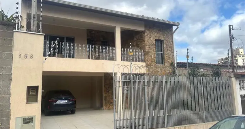 Casa com 3 quartos à venda na Vila Trujillo, Sorocaba 