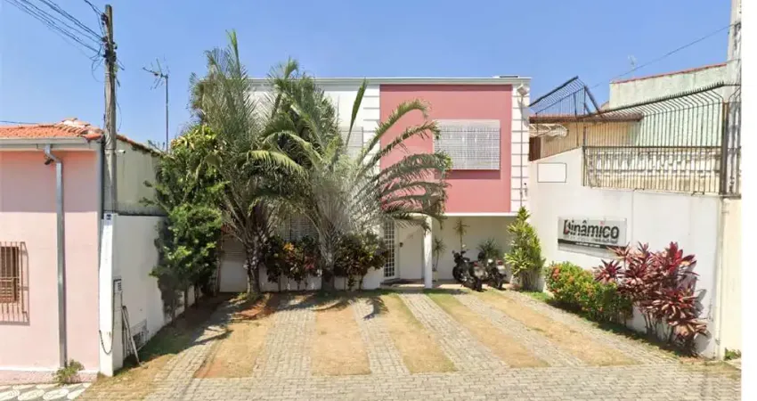 Casa comercial para alugar na Rua Frei Galvão, 85, Vila Santana, Sorocaba