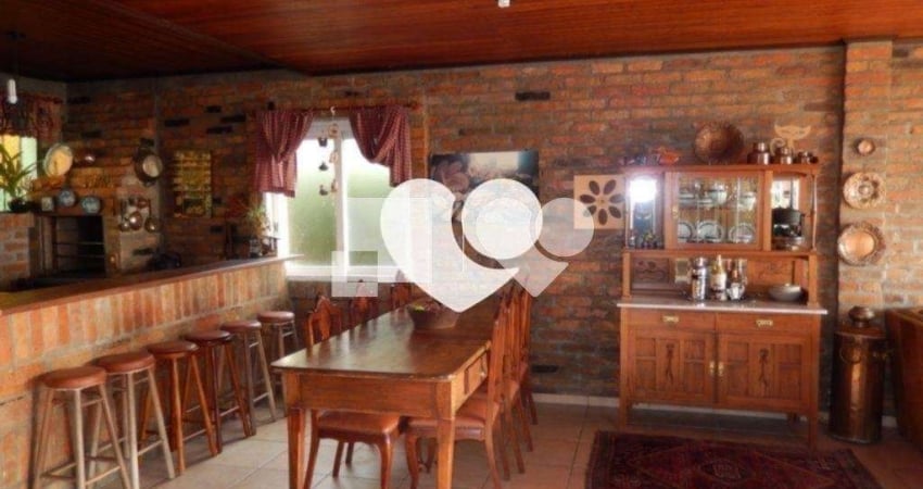 Casa com 4 quartos à venda em Cristal - RS