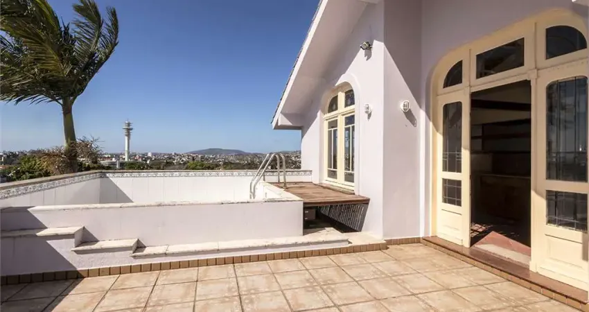 Casa com 4 quartos à venda em Menino Deus - RS