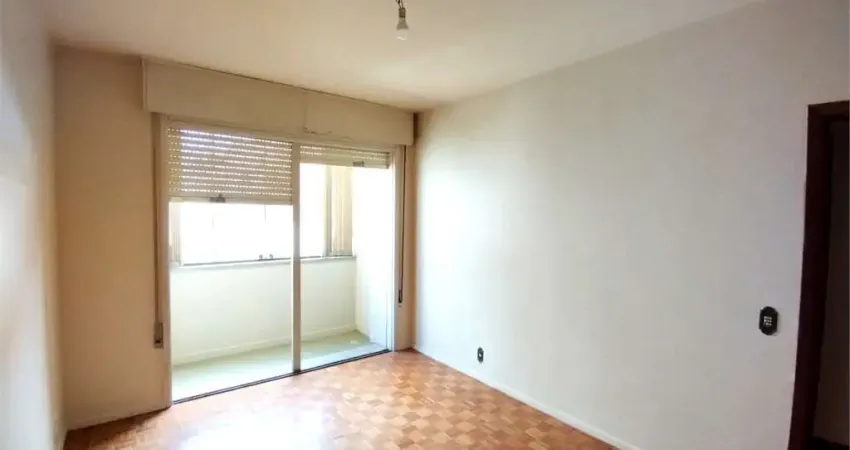 Apartamento com 3 quartos à venda em Centro Histórico - RS