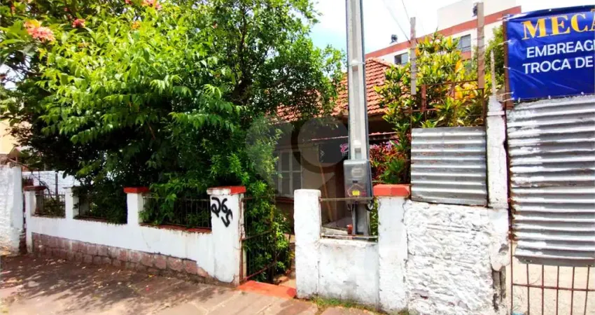 Terreno comercial à venda no Medianeira, Porto Alegre