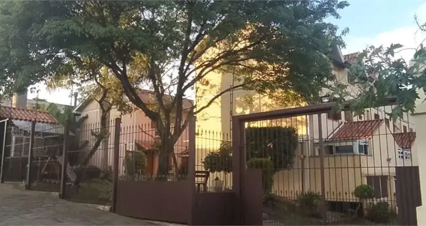 Condomínio com 2 quartos à venda em Camaquã - RS