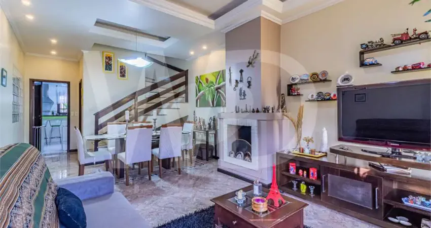 Casa com 3 quartos à venda em Jardim Itu - RS