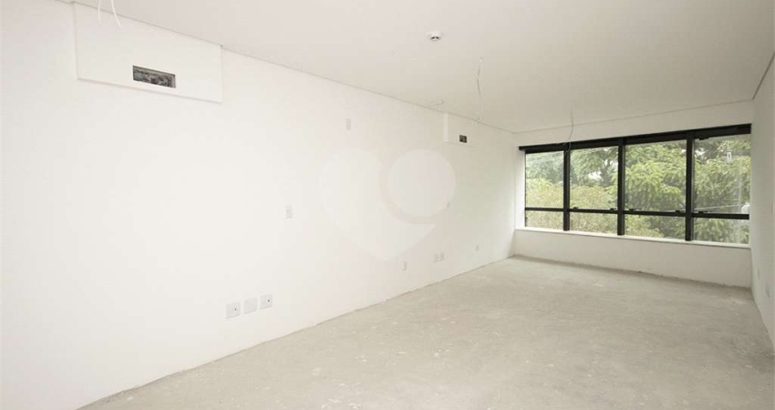 Sala comercial à venda na Rua Luzitana, Higienópolis, Porto Alegre
