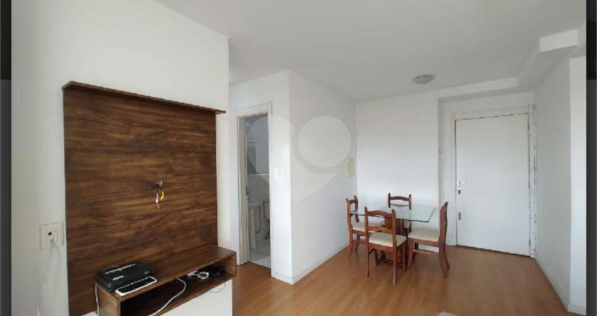 Apartamento com 2 quartos para locação em Partenon - RS
